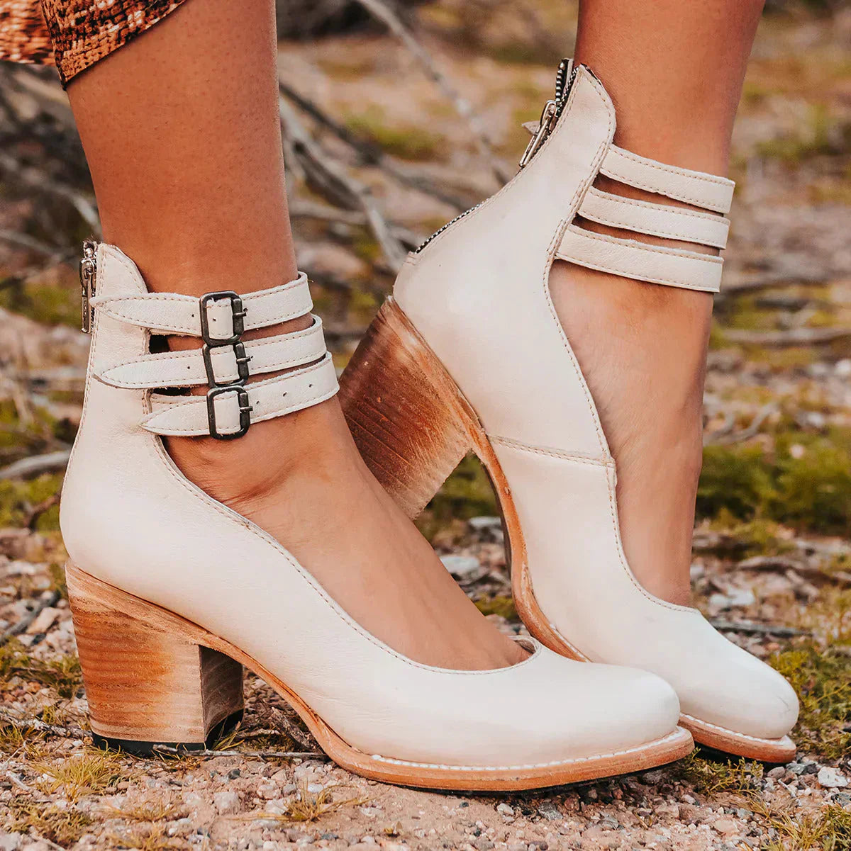 Neda - Stylische Pumps mit Fesselriemchen