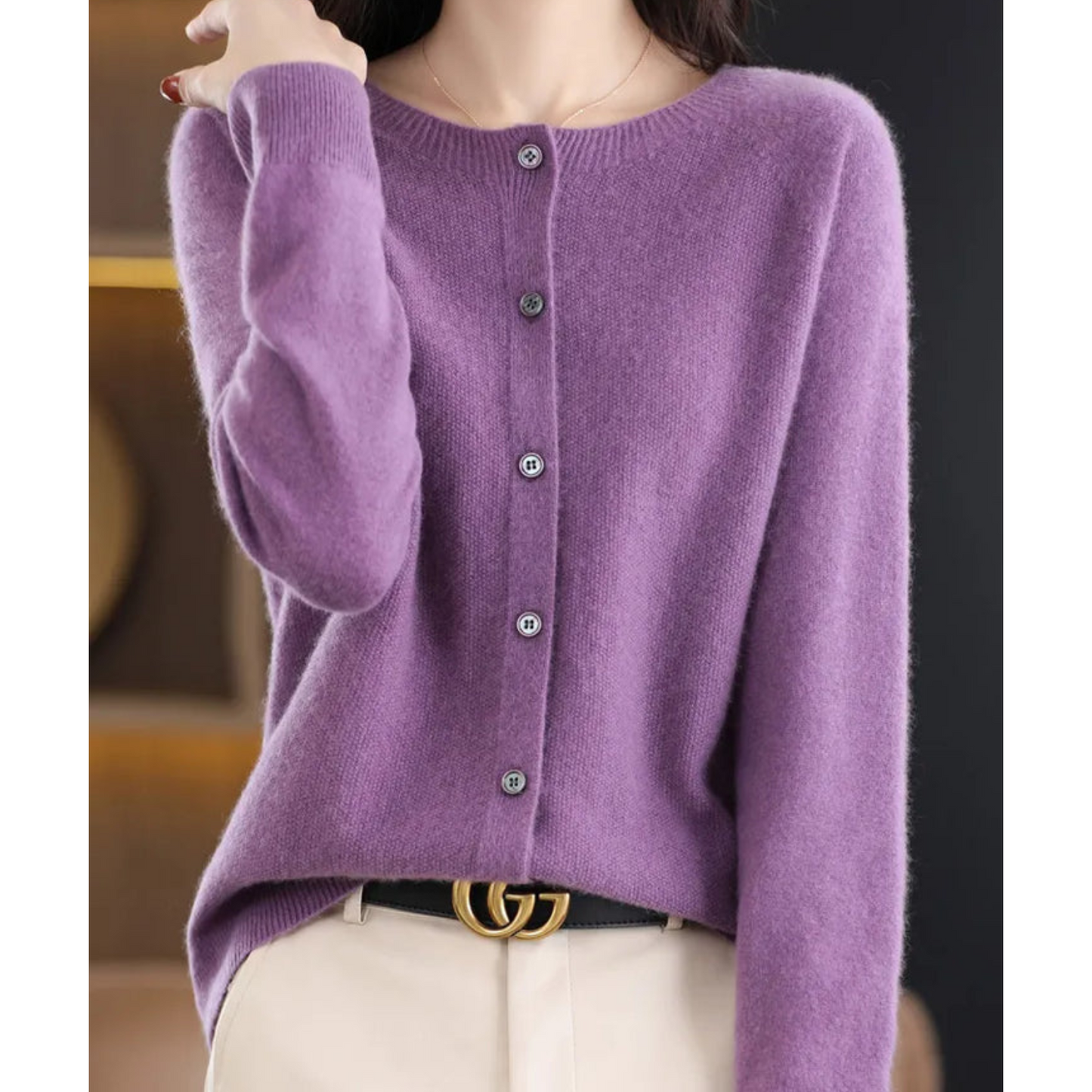 Damen-Strickjacke mit O-Ausschnitt aus reiner Merinowolle