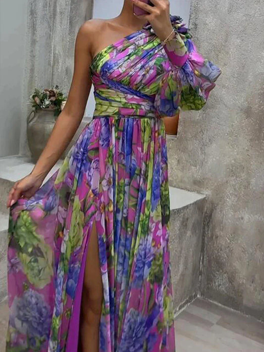 Lilac -  Lila bedruckte, seitlich geschlitztes, einärmeliges, sexy Maxikleid