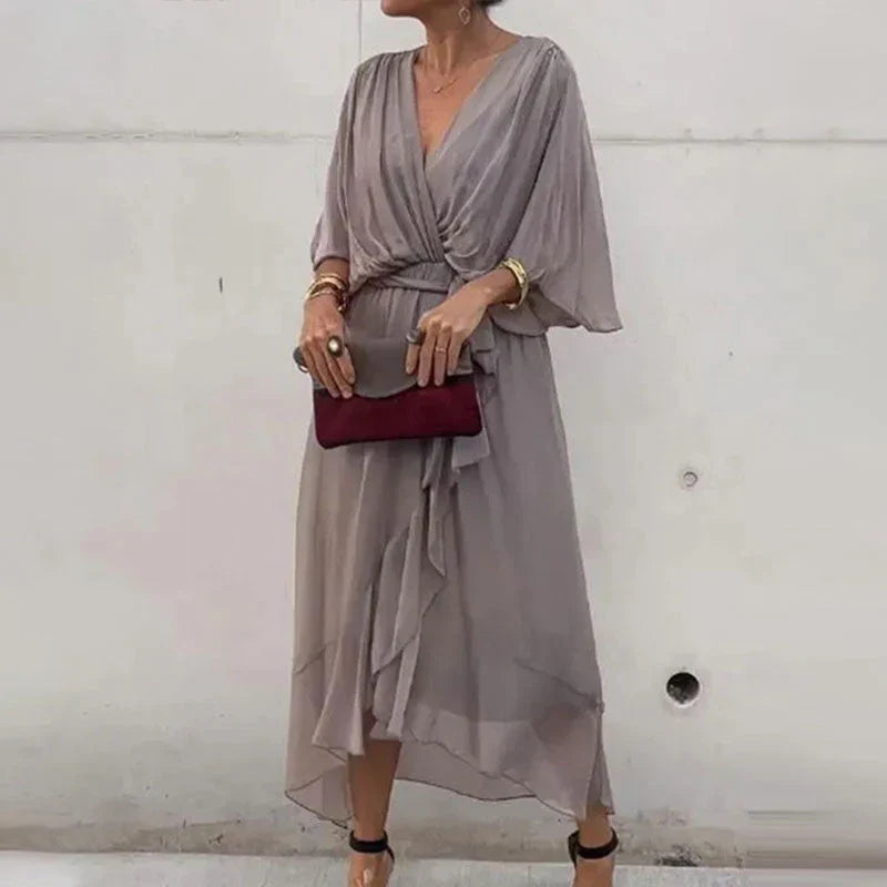 Amanda - Elegantes Kleid mit V-Ausschnitt